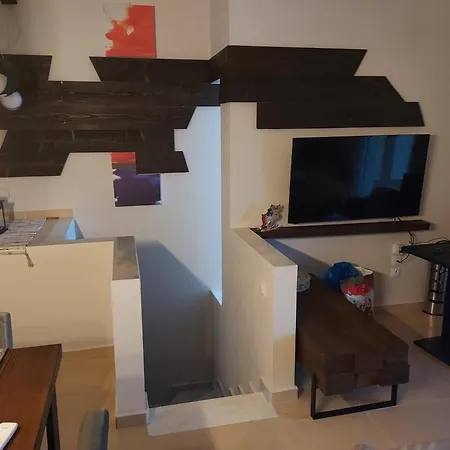 Comfortable House With Sea And Mountain Views Apartment Kokkino Nero