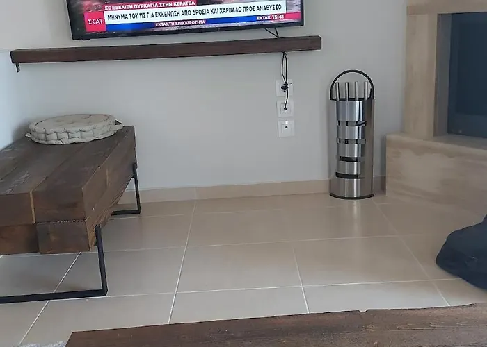 Comfortable House With Sea And Mountain Views Apartment Kokkino Nero