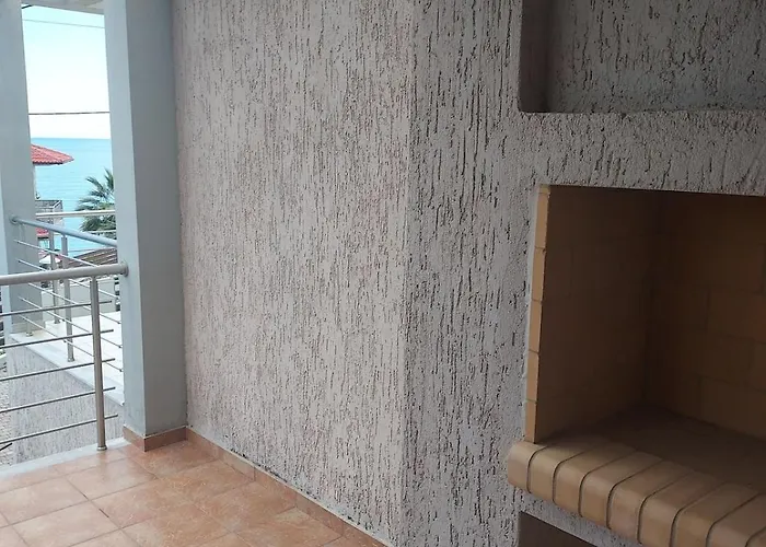 Comfortable House With Sea And Mountain Views Apartment Kokkino Nero