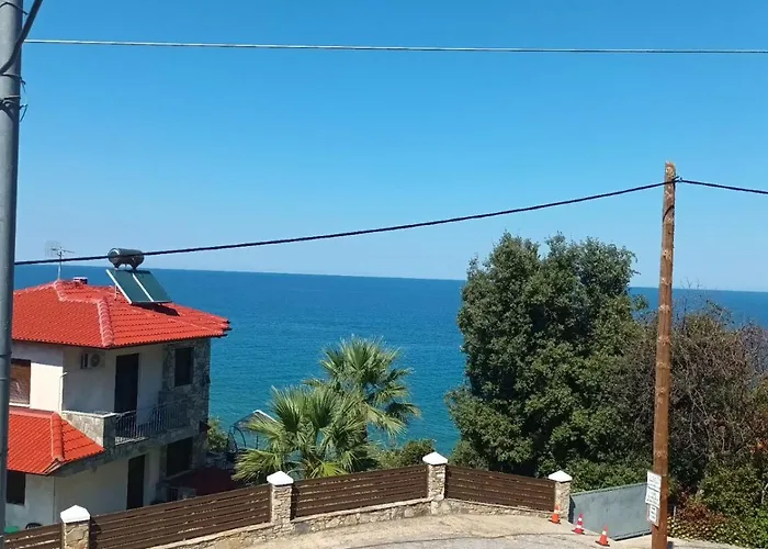 Apartment Comfortable House With Sea And Mountain Views Kokkino Nero