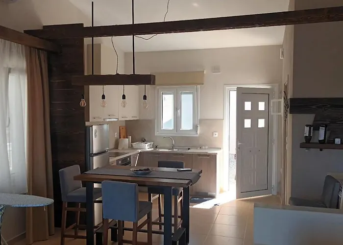 Comfortable House With Sea And Mountain Views Apartment