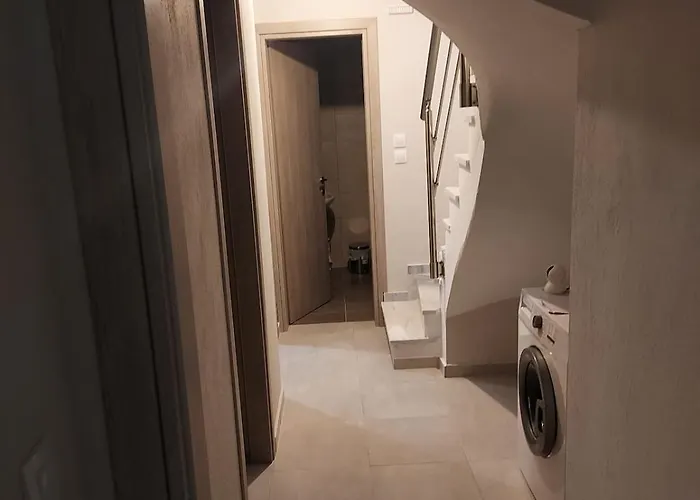 Comfortable House With Sea And Mountain Views Apartment *